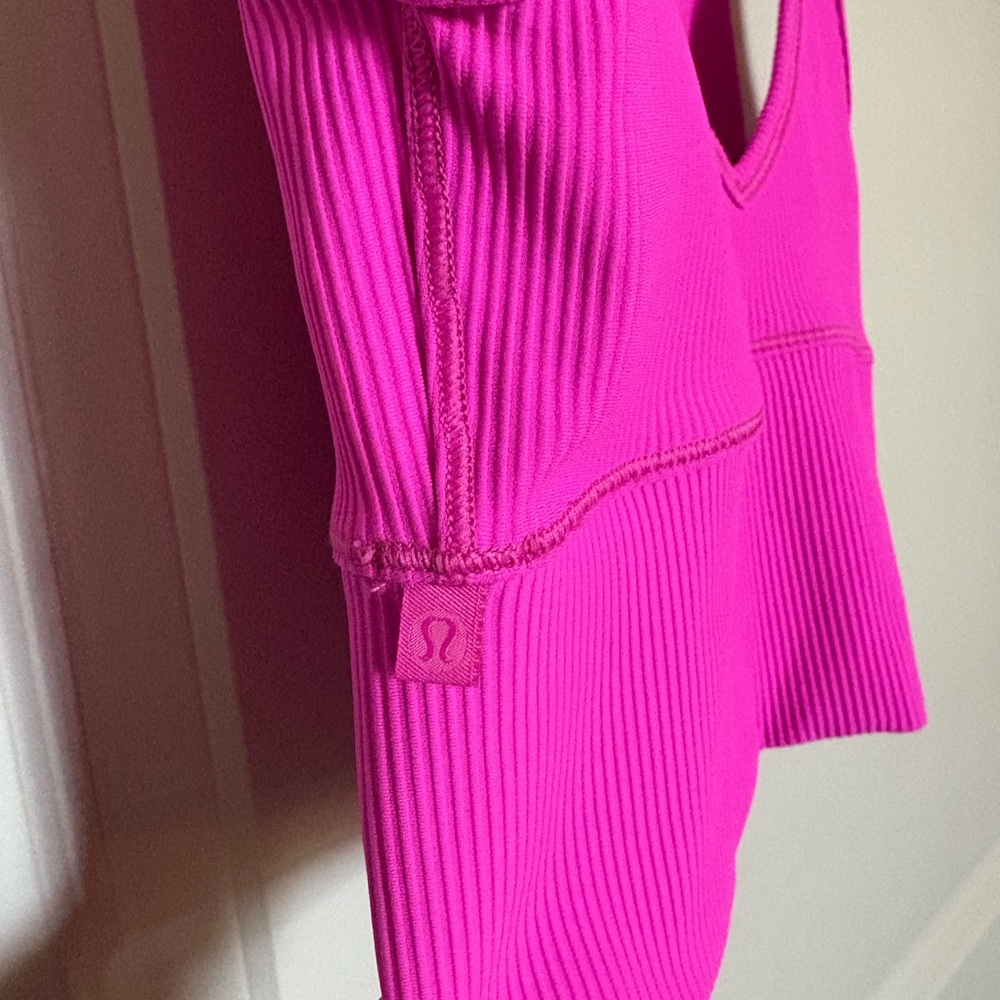 Lululemon Power Pivot Tank Top *Ribbed - Picture 7 of 7